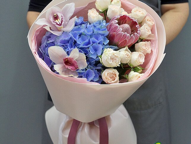 Bouquet "Exotic Charm" photo