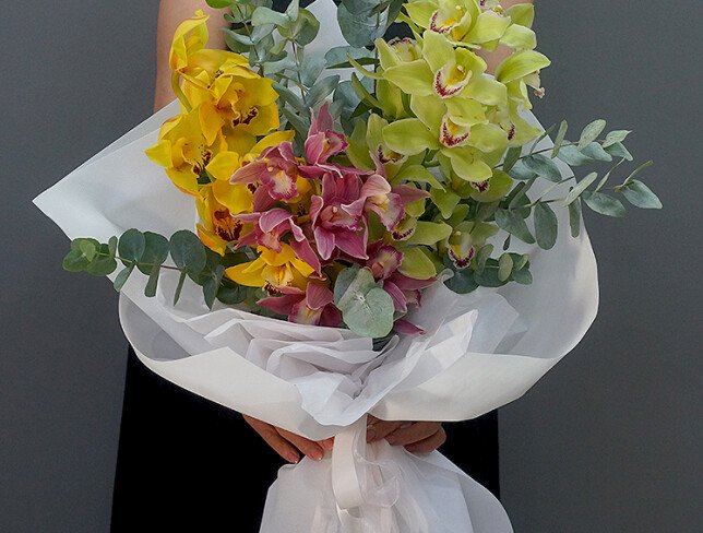 Bouquet "Royal Orchids" photo