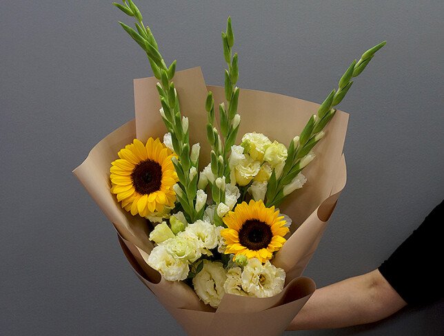 Bouquet with Sunflowers, White Gladiolus and Cream Eustoma photo