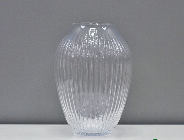 Oval Glass Vase 25 × 9 cm photo
