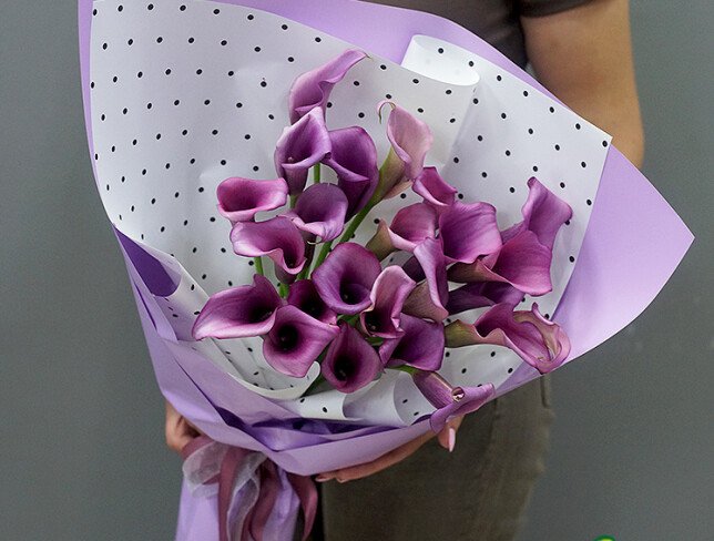 Bouquet of 25 Purple Calla Lilies photo