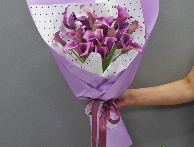 Bouquet of 25 Purple Calla Lilies photo
