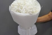 Buchet cu 3 hortensii albe — foto 1