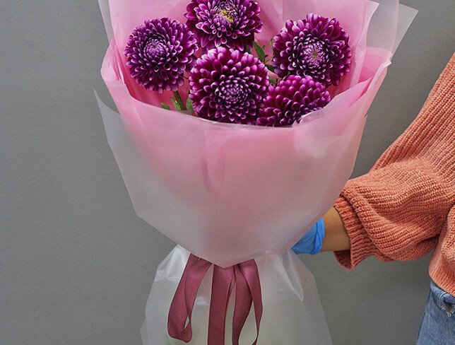 Buchet din 5 gheorghine roz foto