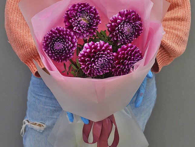 Buchet din 5 gheorghine roz foto
