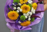 Bouquet of Sunflowers and White Chrysanthemums — photo 1