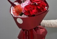 Burgundy Touch — photo 1