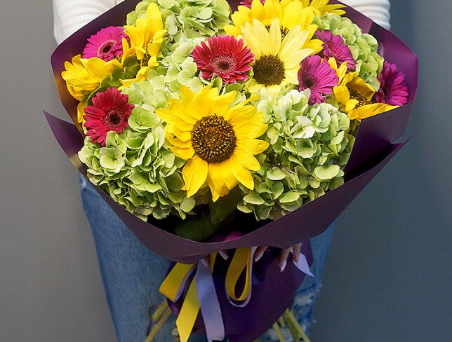 Bouquet with Green Hydrangea, Red Gerberas and Sunflowers photo