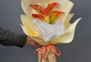 Bouquet of 5 "Mango" Calla Lilies — photo 1