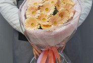Buchet din 15 mini-gerbere roz pal — foto 1