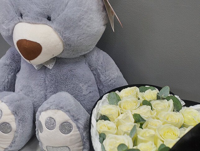 Set “Velvet Heart” with White Roses and Eucalyptus + Gray Bear Tishka, height 56 cm — photo 3
